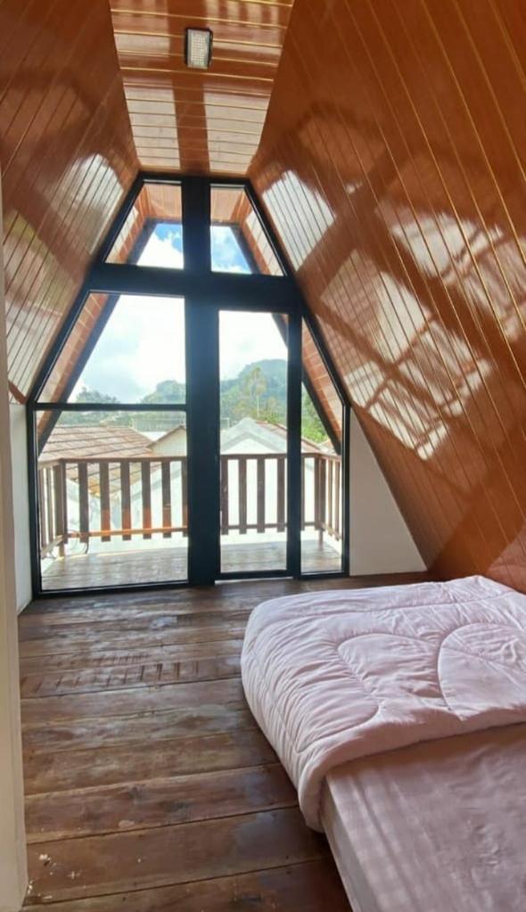 Agriya Lubis Cabin Diyeng Exterior foto
