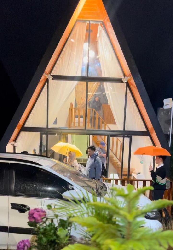 Agriya Lubis Cabin Diyeng Exterior foto